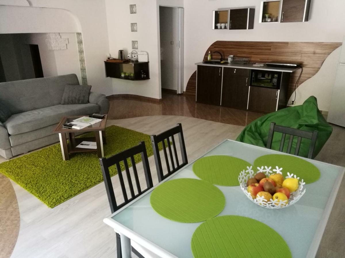 Apartmán Apartament Na Rozance Vratislav Exteriér fotografie